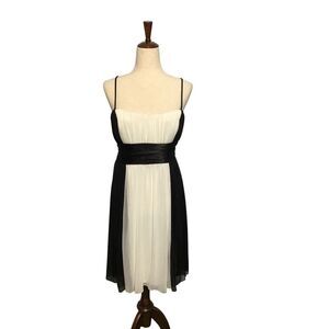 Intrigue Black White Tie Back Prom Dress Large